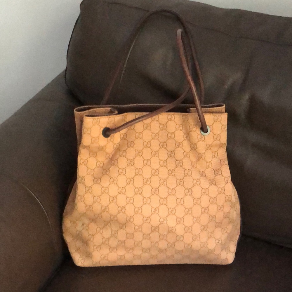 Gucci authentic brown shoulder bag